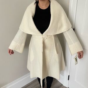 Norma Kamali Classy Wool Coat